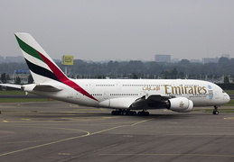 Emirates, Airbus A380, AMS, 2013-09-22