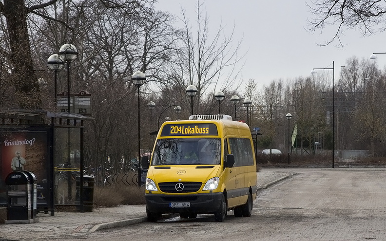 Björks Buss DPF554, Enköping Jvst, 2014-03-17.jpg