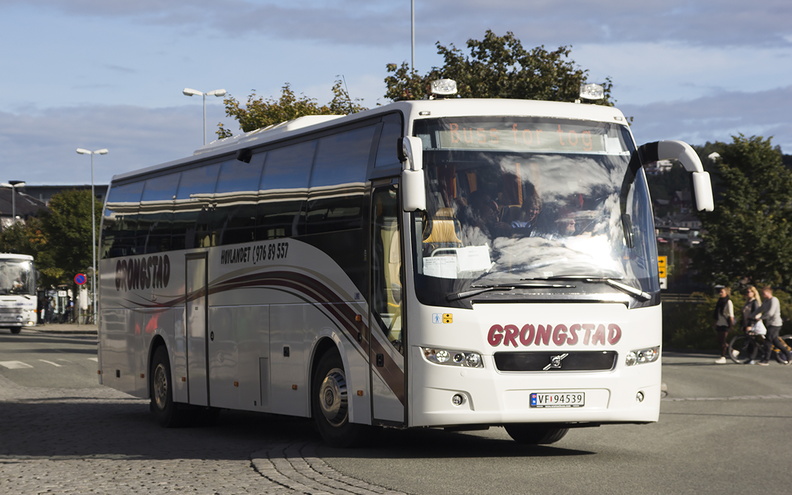 Grongstad Transport #1, Trondheim Sentralstasjo.jpg