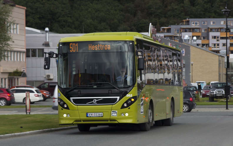 Nettbuss Midt-Norge #362, VH35366, Melhus Skyss.jpg