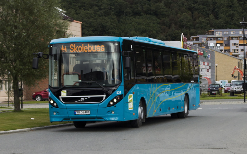 Nettbuss Midt-Norge #534, VH52481, Melhus Skyss.jpg