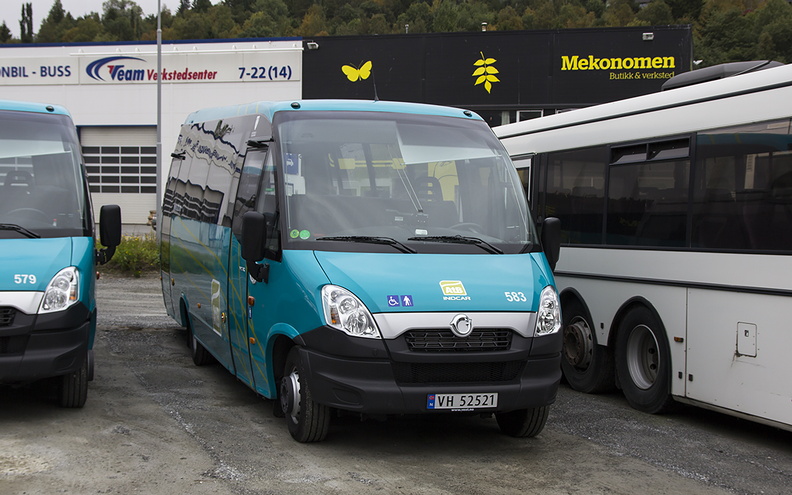 Nettbuss Midt-Norge #583, VH52521, Orkanger, 20.jpg
