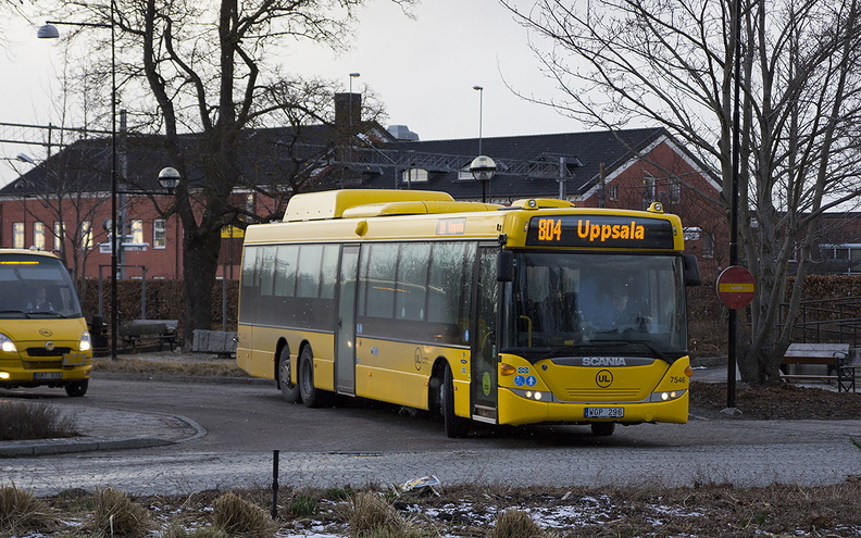 Nobina #7546, Enköping Jvstn, 2014-03-17.jpg