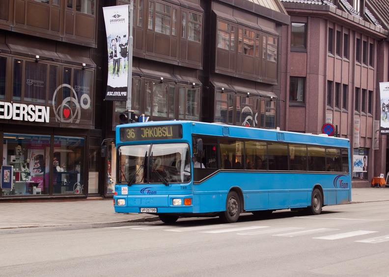 Nettbuss Trondheim #789, Olav Tryggvasons gate,.jpg