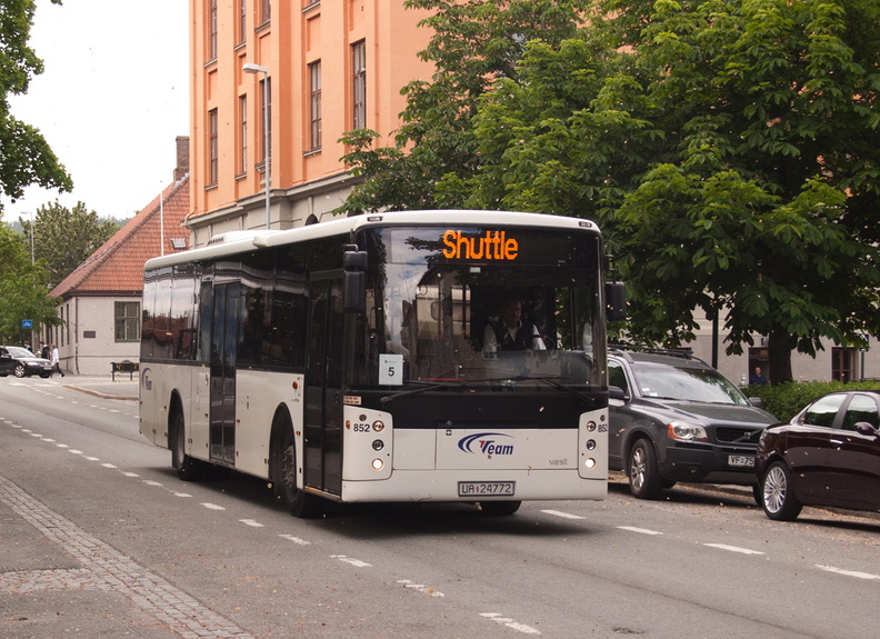 Nettbuss Trondheim #852, Bispegata, Tondrheim, .jpg