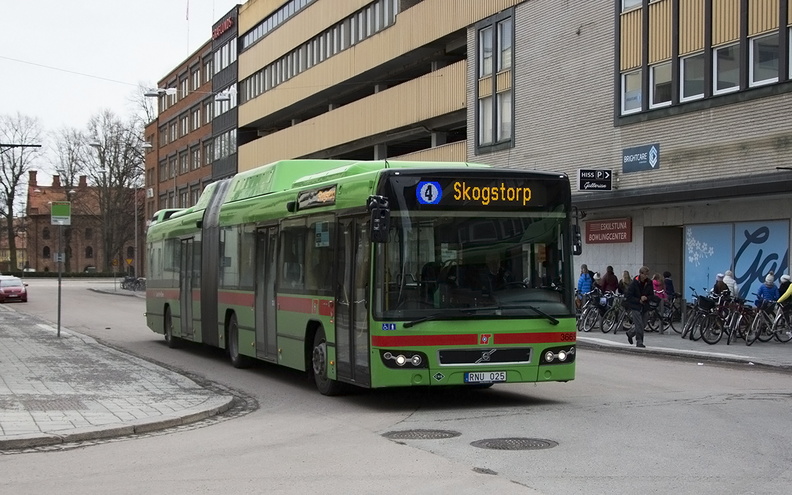 Veolia #3665, Fristadstorget, Eskilstuna, 2014-.jpg