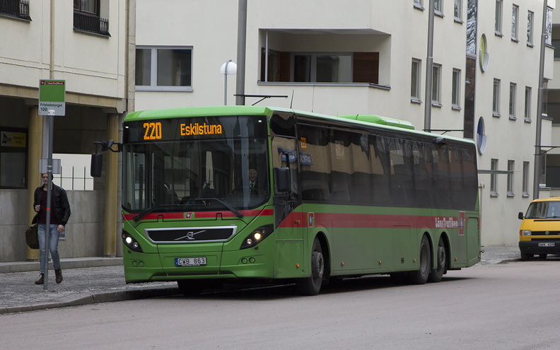 Veolia #3789, Fristadstorget, Eskilstuna, 2014-.jpg
