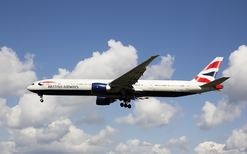 british-airways---boeing-777-300er---g-stbd---lhr-egll---2014-08-09_14973562432_o.jpg