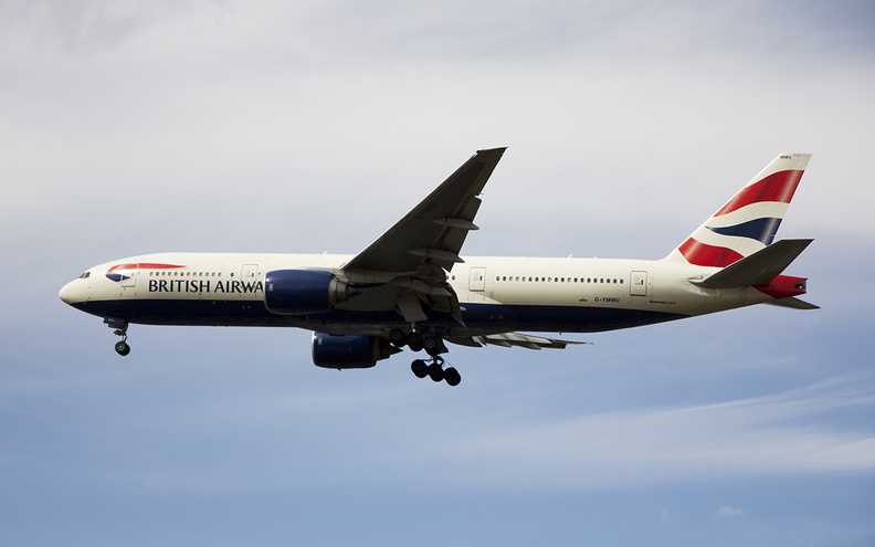 british-airways---boeing-777-200er---g-ymmu---lhr-egll---2014-08-09_14970809811_o.jpg