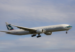 cathay-pacific---boeing-777-300er---b-kqo---lhr-egll---2014-08-09 14973560992 o