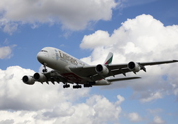 emirates---airbus-a380-800---a6-ees---lhr-egll---2014-08-09 14973533402 o