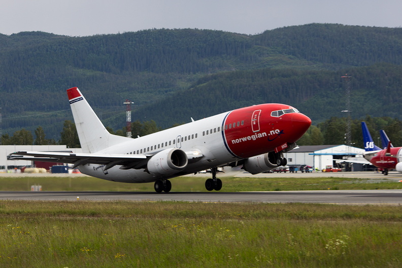 norwegian-boeing-737-300-ln-kkd_7474487174_o.jpg