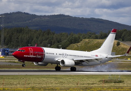 norwegian---boeing-737-800---ln-nhe---osl-engm---2015-08-02 20296265935 o