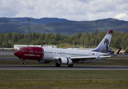 norwegian---boeing-737-800---ln-nie---osl-engm---2015-08-02 19675345983 o