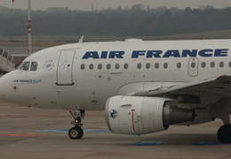 air-france-a318-hamburg 4867786753 o