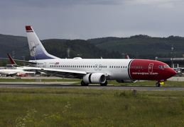 norwegian-boeing-737-800-ln-dyh 7474489156 o